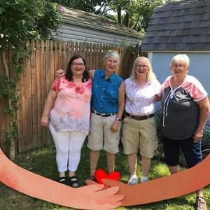 Meet your Posher, Becky